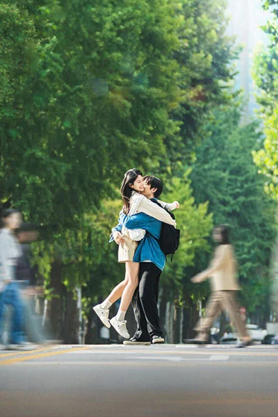 Ánh Sáng Của Đôi Ta